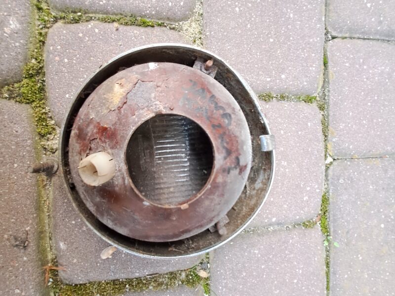 Lampa do Jawy Kaczki – stan jak na zdjęciach