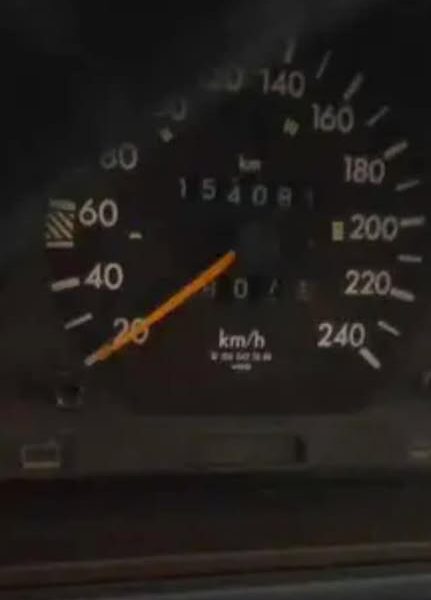 Mercedes-Benz E220 W124