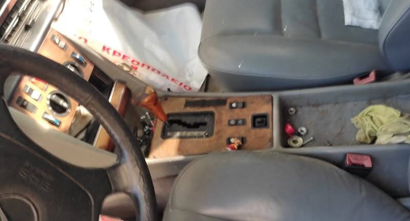 Mercedes 300SE 1986/87 – Na części lub zabytek