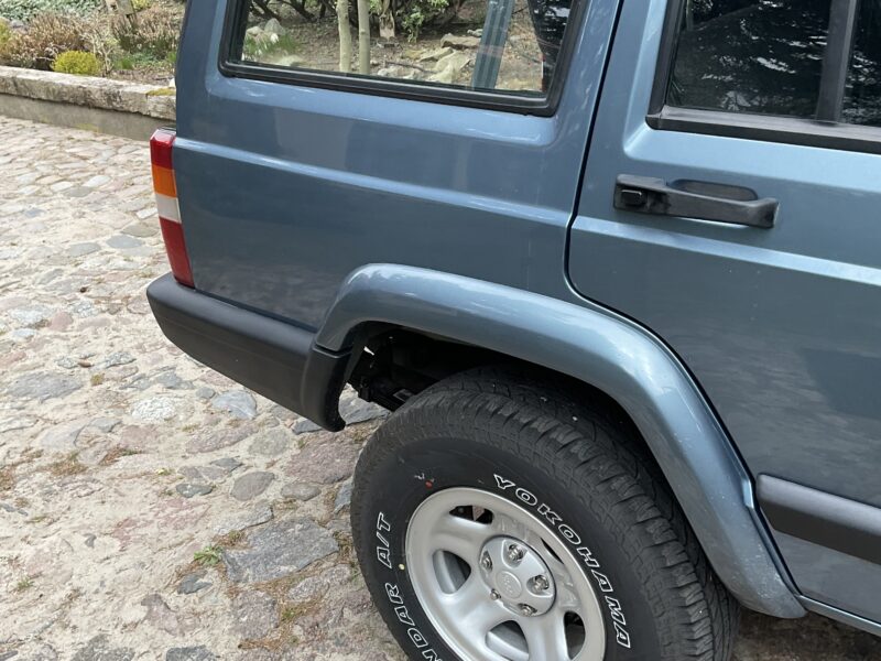 Jeep Cherokee Sport 4.0