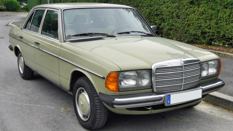 Mercedes W123