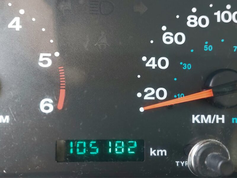 Sprzedam Jeep TJ oryginale. Stan doskonały.