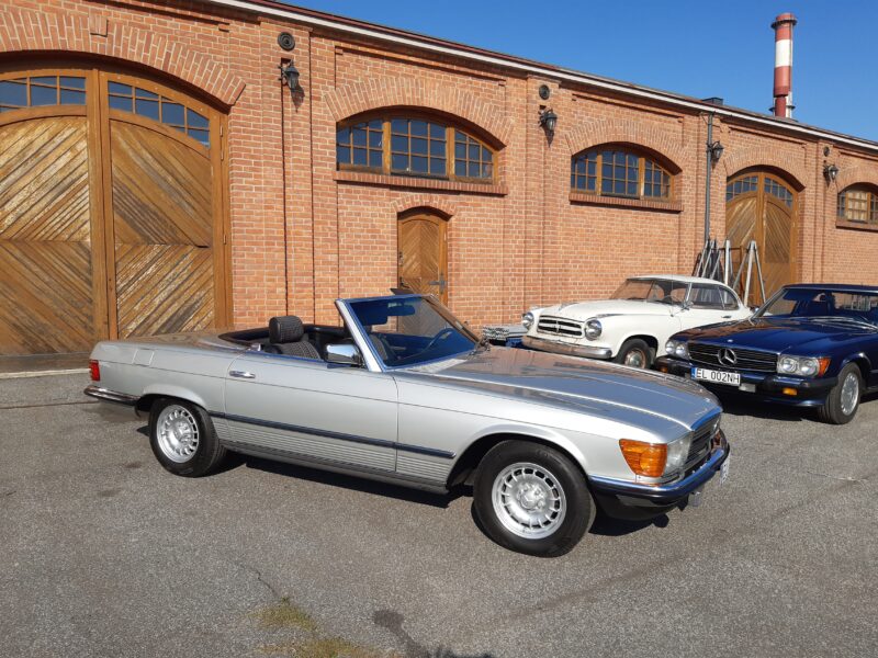 Mercedes 280 sl W107 1983r – wersja europejska ( światła, zderzaki )