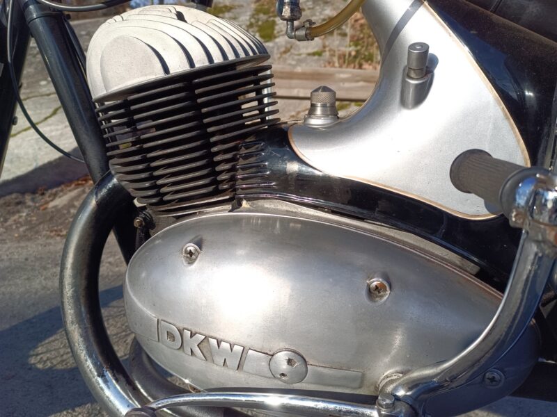 NV - 38 DKW z 1955 roku