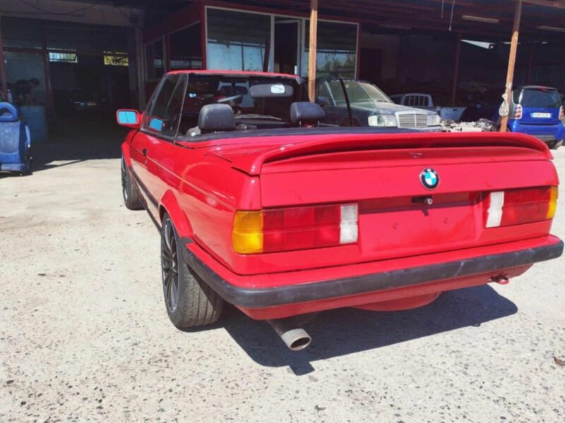 BMW E30 Cabrio 318i • 1987 •