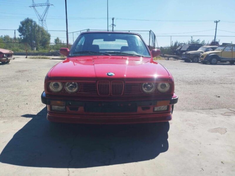 BMW E30 Cabrio 318i • 1987 •