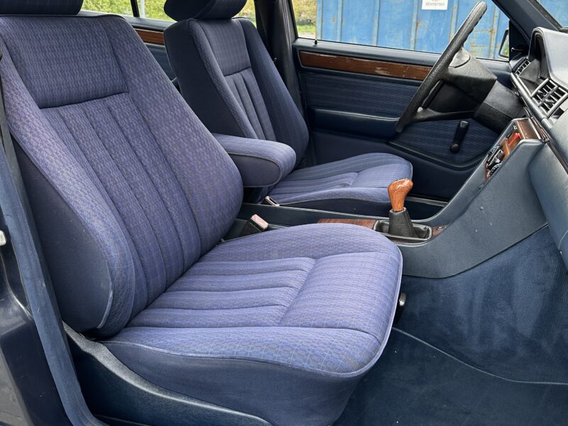 W124 200e 1990 klima 168 przebiegu! ZAMIANA