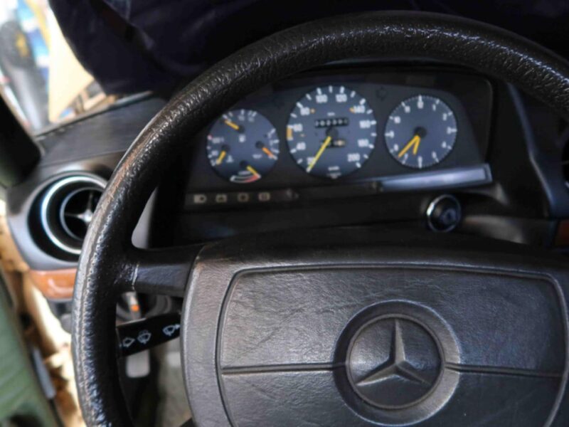 Mercedes-Benz W123 2500cc Benzyna | Klasyk z duszą | 202 000 km