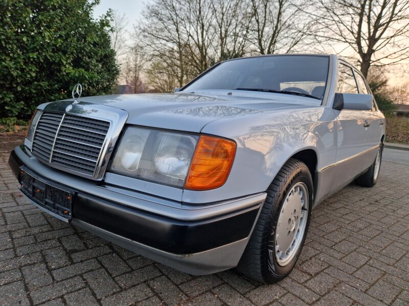 Mercedes W124 2.6 automat