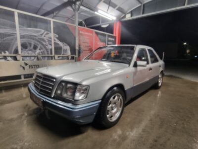 Mercedes W124 300D