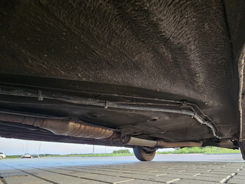 KAPSUŁA CZASU - PRAWIE NOWE AUTO