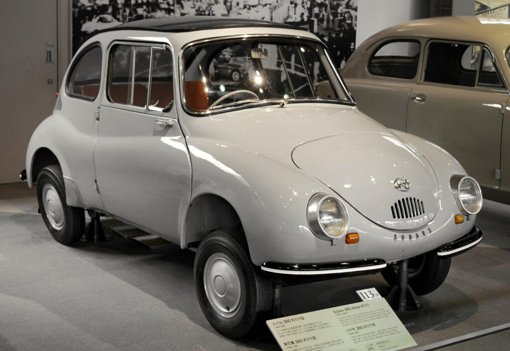 Subaru 360 z 1958 roku – pierwszy masowo produkowany samochód osobowy marki Subaru, kompaktowy kei car z dwusuwowym silnikiem, który zapoczątkował historię motoryzacyjną firmy Fuji Heavy Industries w Japonii.