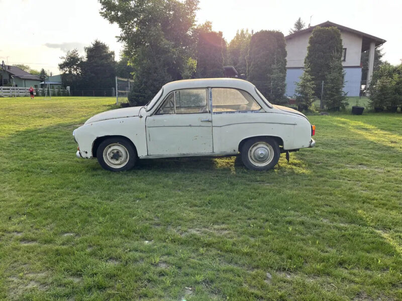Syrena 105L 1980r zarejestrowana