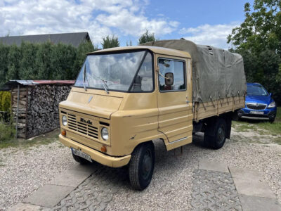 FSR Żuk z lat 80. – sprawny, kompletny, z plandeką, gotowy do jazdy