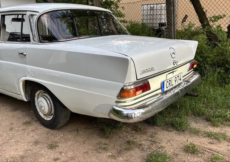 Mercedes 200D 1967 – Piękny klasyk!