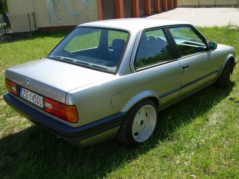BMW 325i E30 coupe Recaro M20B25