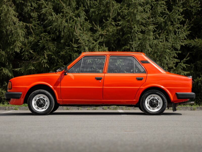 Skoda 105L 1984 r