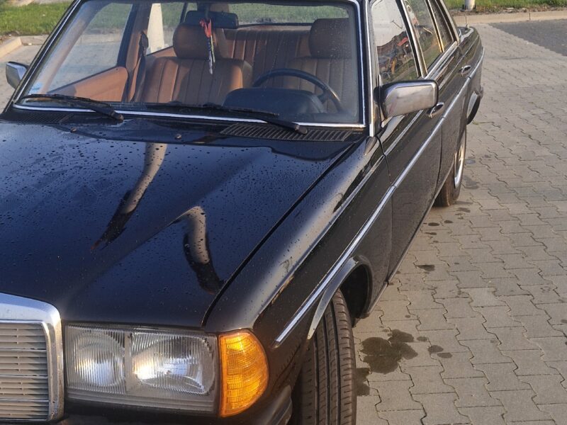 MERCEDES W123 2.0 D 1982 R