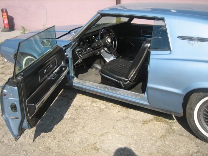 Ford Thunderbird 1967 – 6.4 V8, oryginał z historią, europejska wersja
