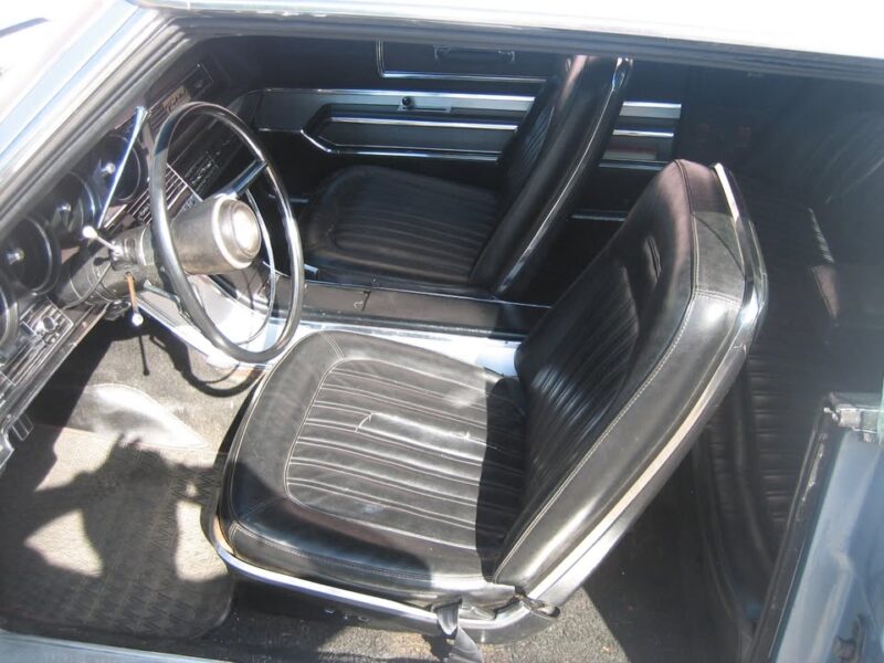 Ford Thunderbird 1967 – 6.4 V8, oryginał z historią, europejska wersja