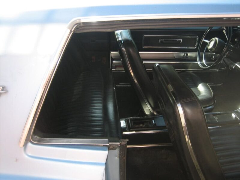 Ford Thunderbird 1967 – 6.4 V8, oryginał z historią, europejska wersja