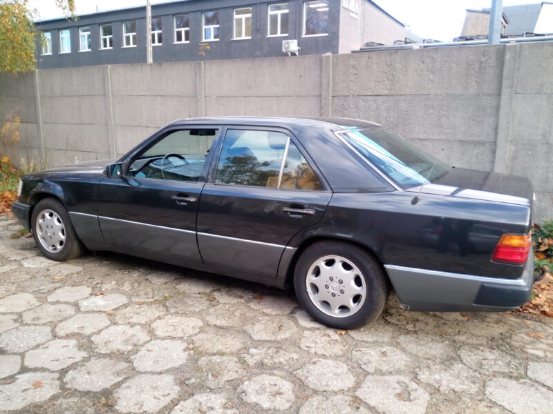 SPRZEDANY - Mercedes W124 1992 – 2.0, 1 wł., 258tkm, oryginał