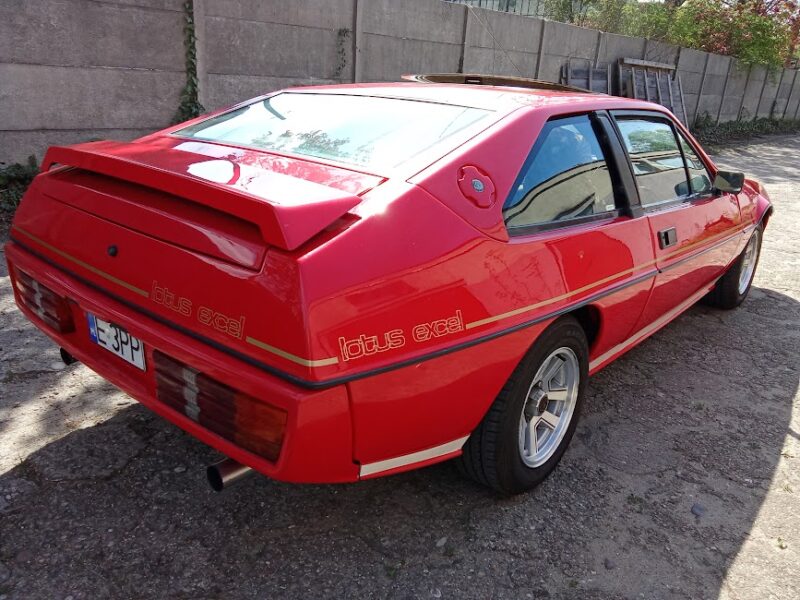 Lotus Excel 1984 2.2 180KM – 1 z 251 narrow-body