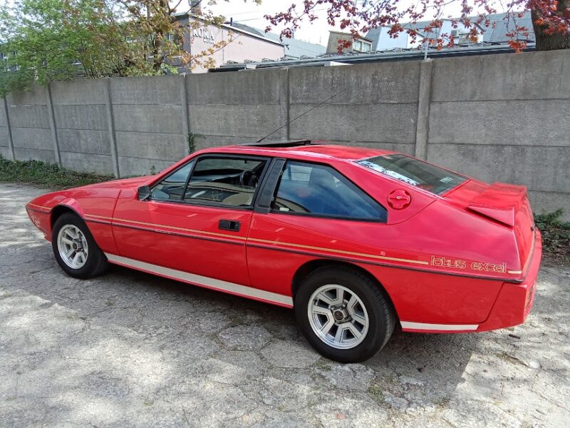 Lotus Excel 1984 2.2 180KM – 1 z 251 narrow-body