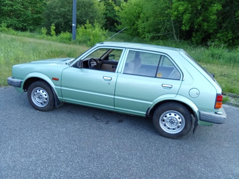 Sprzedam Honda Civic 1982, 1.3 60KM, 5-bieg, 5-drzwiowa