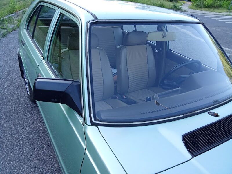 Sprzedam Honda Civic 1982, 1.3 60KM, 5-bieg, 5-drzwiowa