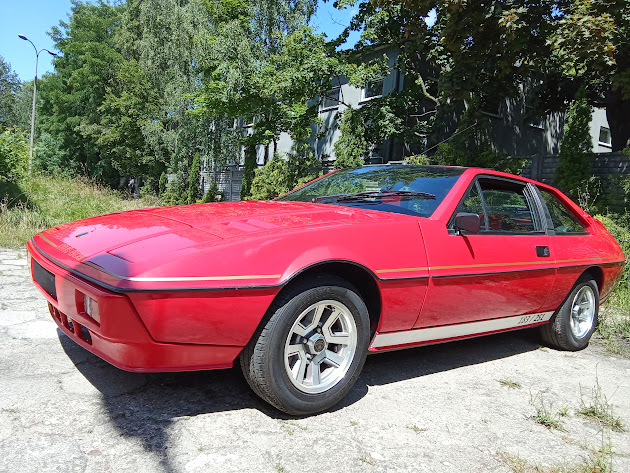 Lotus Excel 1984 2.2 180KM – 1 z 251 narrow-body