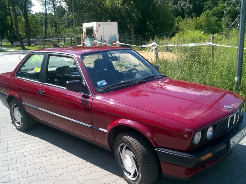 BMW E30 318i