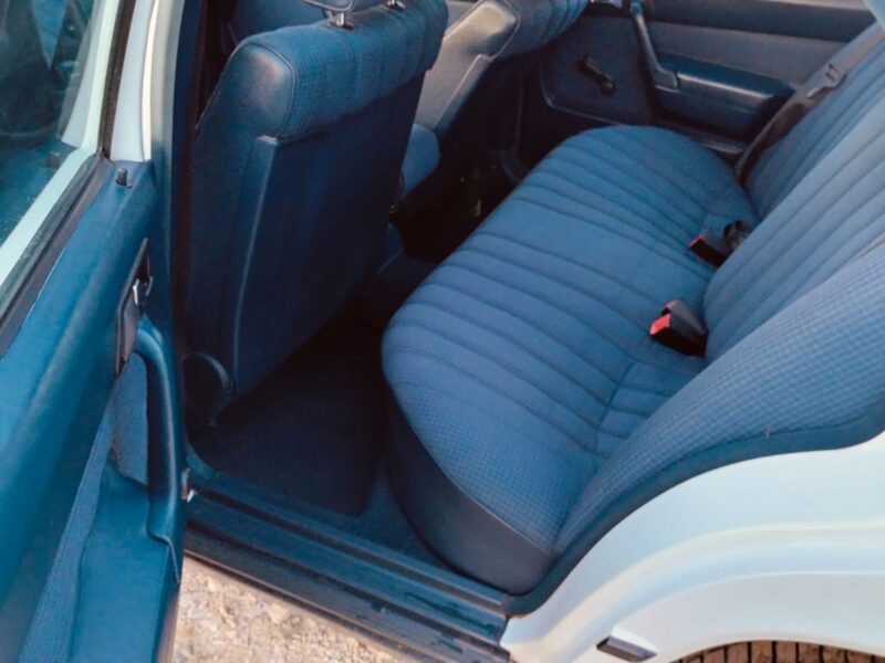 1988 Mercedes-Benz 190 w201 2,0 benzyna