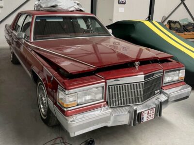 Cadillac Brougham 1992 5.0 V8 - oryginalny w kolekcjonerskim stanie