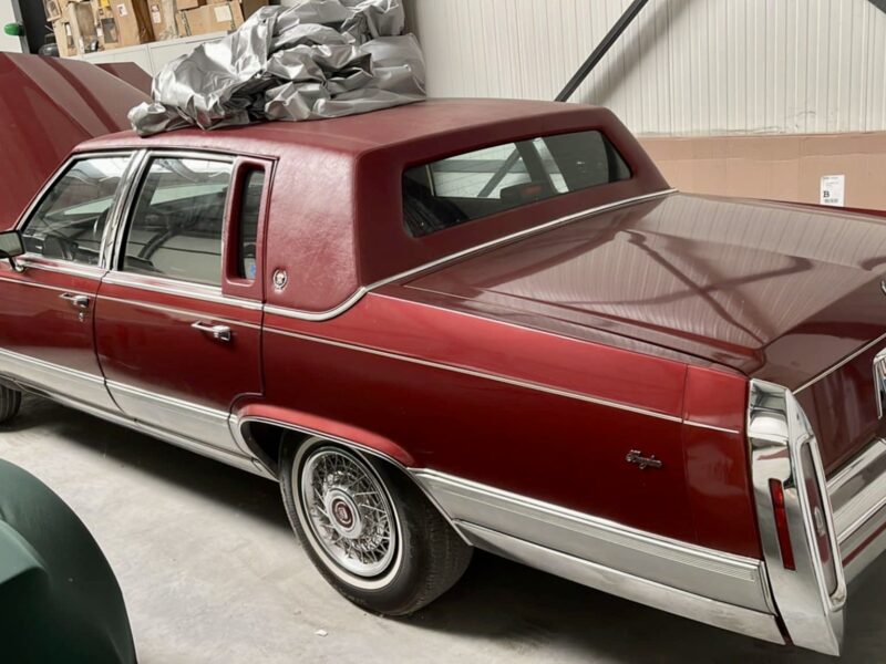 Cadillac Brougham 1992 5.0 V8 - oryginalny w kolekcjonerskim stanie