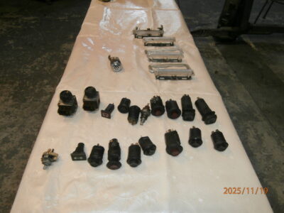 Kontrolka świecy żarowej, oświetlenie kabiny, kontrolki awaryjne .