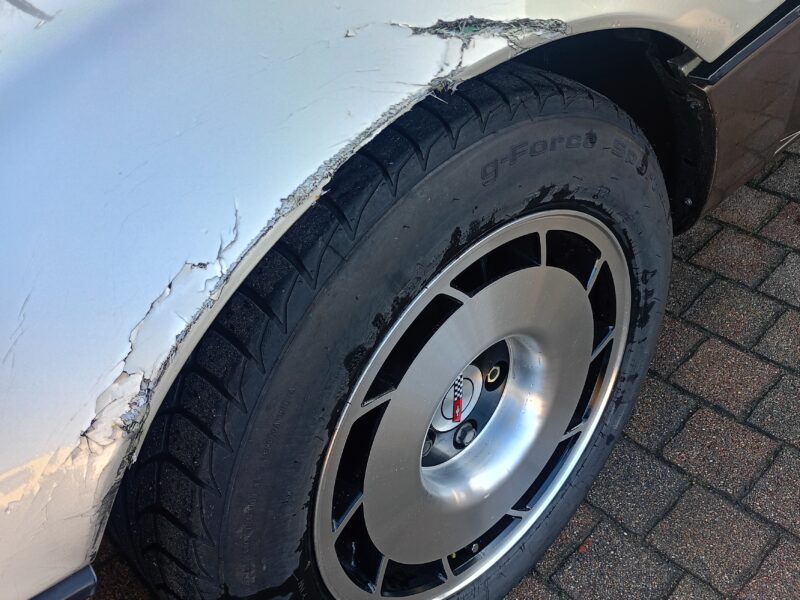 CHEVROLET CORVETTE C4 1986 r