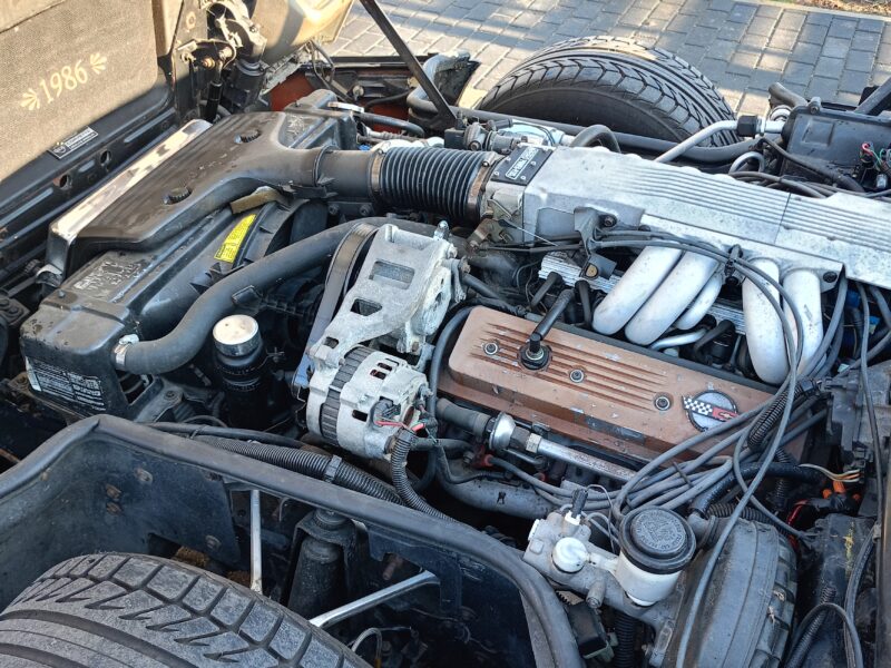 CHEVROLET CORVETTE C4 1986 r