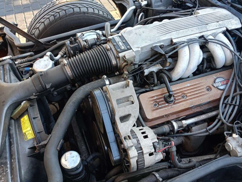 CHEVROLET CORVETTE C4 1986 r