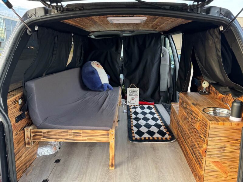 Ford Aerostar XL - 4.0 v6 - napęd RWD