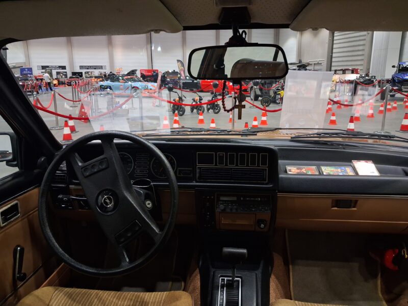 Opel rekord 1979rok 2.0s automat