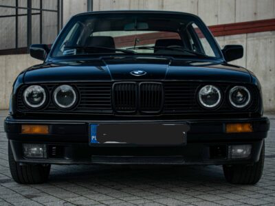 bmw e30 320i
