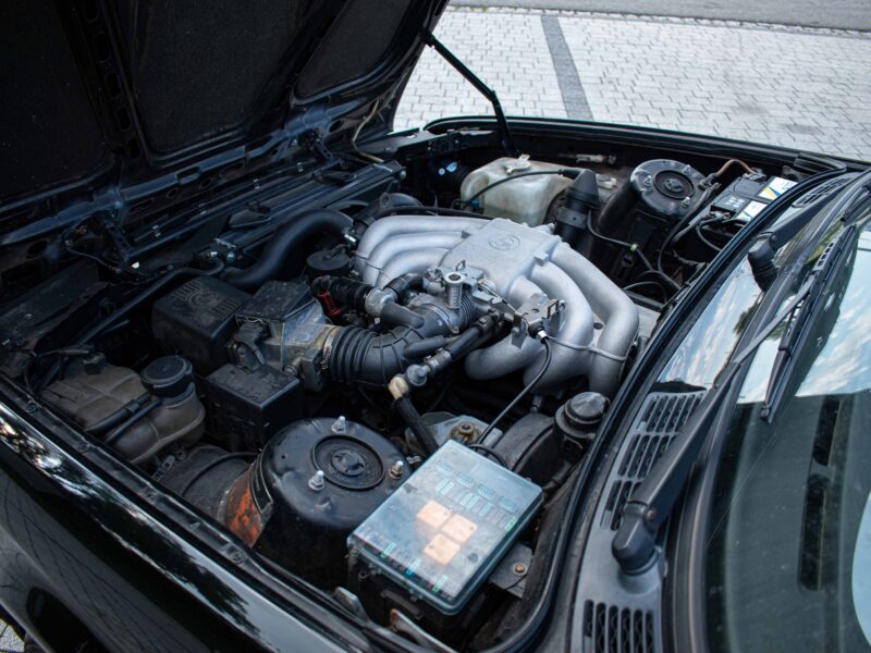 bmw e30 320i